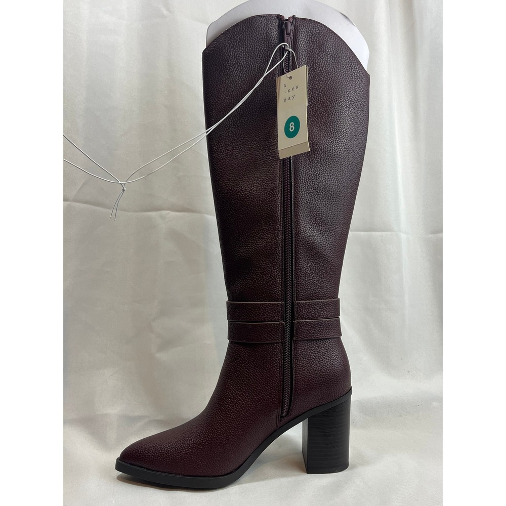 A New Day Womens Burgundy Textured Faux Leather Pointed Toe Block Heel Boots 8 - Picture 5 of 7
